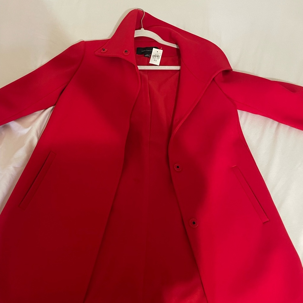Ann Taylor Red Trench Coat Vibrant and Water-Resistant